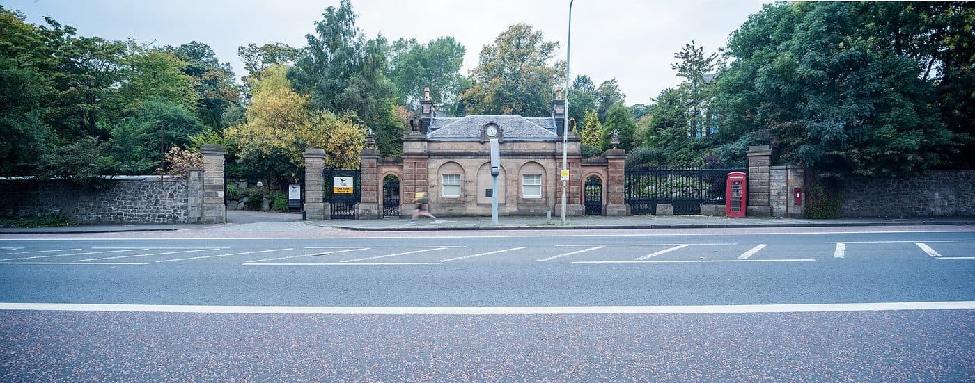 The gates, gate piers and lodge at the Corstorphine Road entrance to Edinburgh Zoo